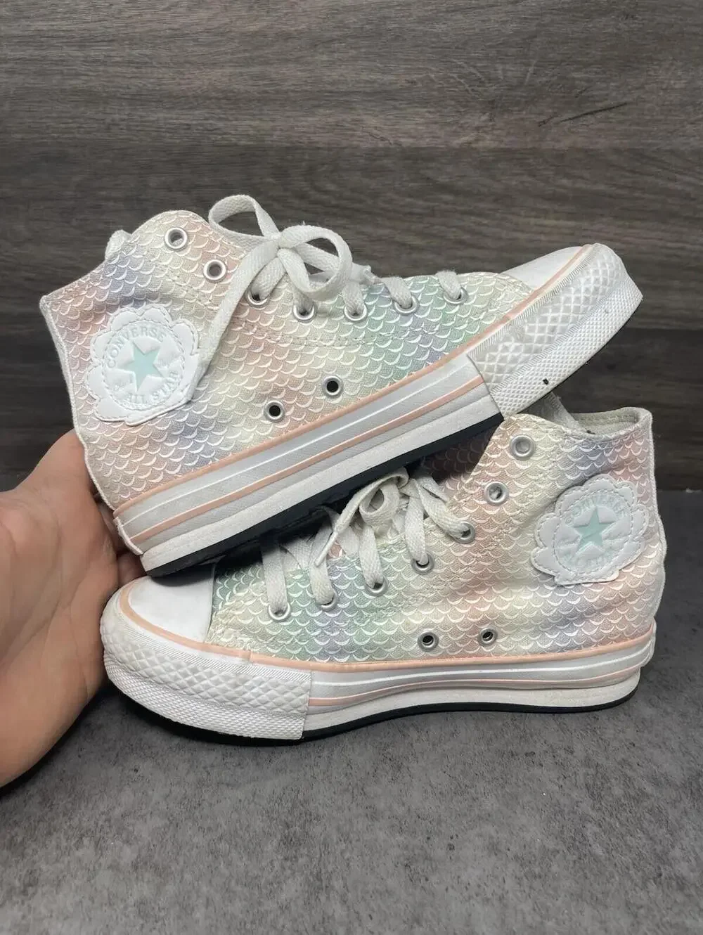 Converse Chuck Taylor All Star Sneakers Kids Size 3 Eva Lift Multicolor Scales